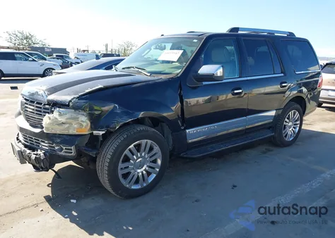 2007 Lincoln Navigator Ultimate from USA, damaged, VIN 5LMFU275X7LJ22829